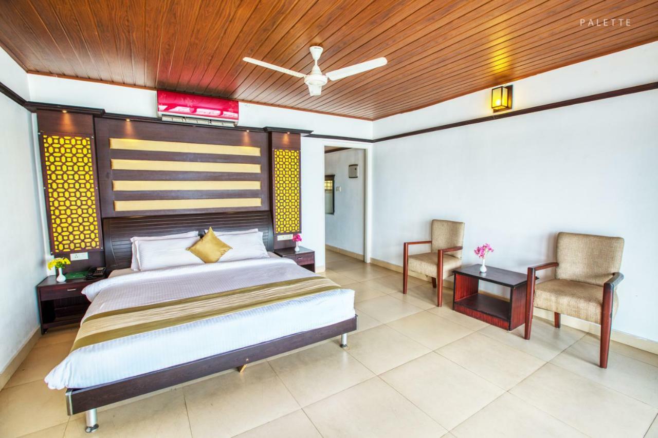 Grand Ayur Island Hotel Perumbalam Eksteriør billede